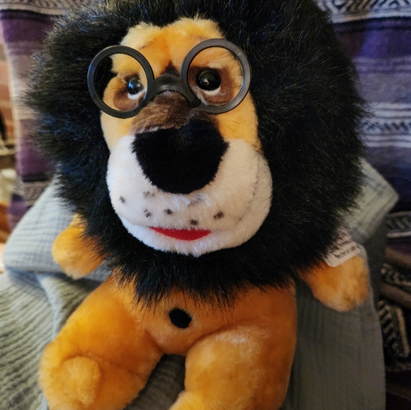 Vintage Harris Bank lion piggy bank - Picture 7 of 7